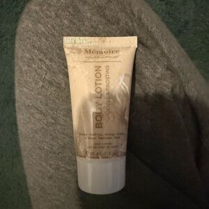 Mémoire Vanilla Frosting Body Lotion